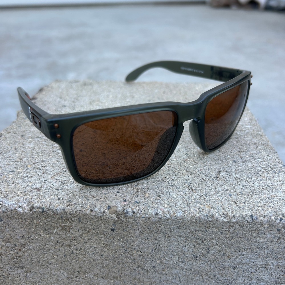 Oakley Holbrook Sunglasses Matte Olive Green Prizm Tungsten OO9102-G655 Mens